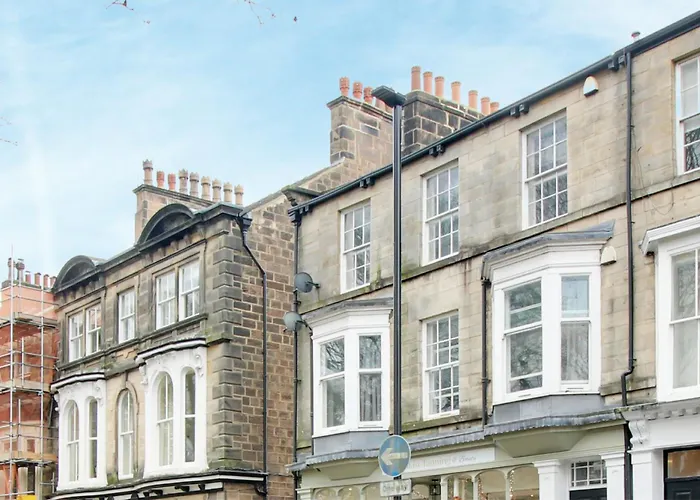 Regent Stray- 2 Bed Parking Apartment Harrogate